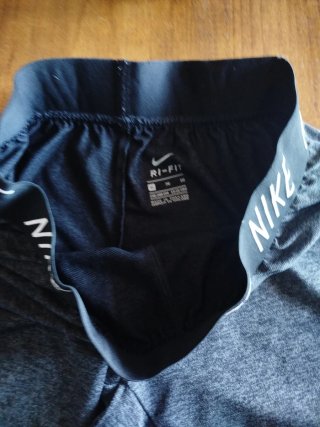 Nike Pro Shorts Grises