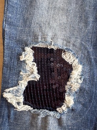 Pantalón vaquero Guess azul con rotos