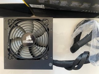 Corsair TX750M Fuente de Alimentación Modular