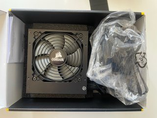 Corsair TX750M Fuente de Alimentación Modular