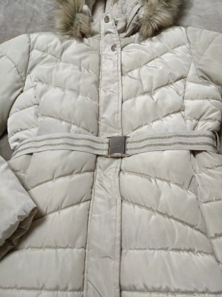 Abrigo beige 13-14 años con capucha