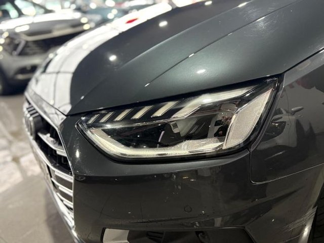 Audi A4 ADVANCED 35 TFSI 110KW (150CV) S TRONIC GRIS MANHATTAN (METALIZADO) TELA INDEX NEGRO