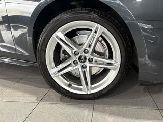 Audi A4 ADVANCED 35 TFSI 110KW (150CV) S TRONIC GRIS MANHATTAN (METALIZADO)	TELA INDEX NEGRO