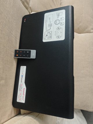 LG SoundPlate Barra de Sonido Negra