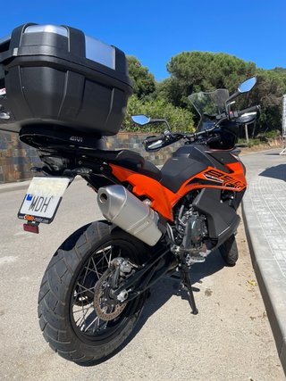 KTM 890 Adventure **Reestreno MY 2022