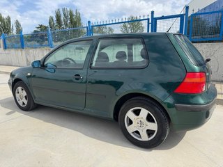 Volkswagen Golf 2000