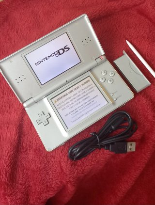 Nintendo DS Lite Plata