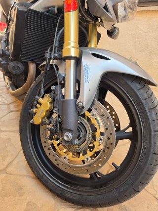 HONDA HORNET CB600F 2010 – ¡IMPECABLE!