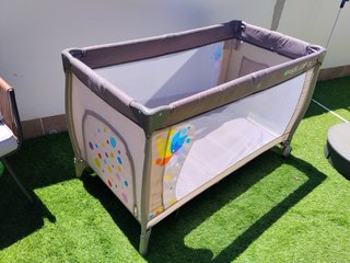Cuna de viaje infantil Magic Cots
