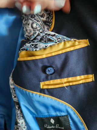 Americana Azul Marino Roberto Bassi 🇪🇸