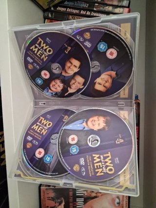 Pack 9 Temporadas Dos Hombres y Medio DVD Español