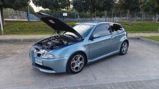 Alfa Romeo 147 3.2 GTA MANUAL