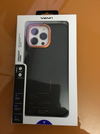Funda Lujo iPhone 16 Pro en carbono con MagSafe