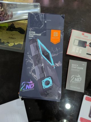 Funda impermeable  para móvil hasta 25m