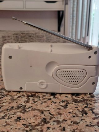 Radio Portátil AM/FM ELBE