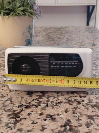 Radio Portátil AM/FM ELBE