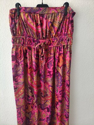 Vestido largo estampado paisley