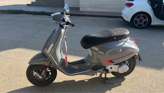 Vespa Sprint S 49cc Gris
