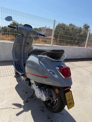 Vespa Sprint S 49cc Gris