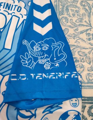 Camiseta Hummel Tenerife Edición Limitada