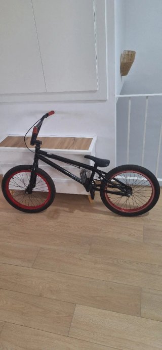 Bicicleta BMX Monty 301 free