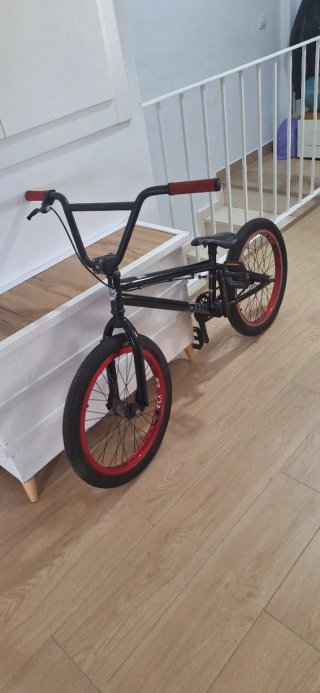 Bicicleta BMX Monty 301 free