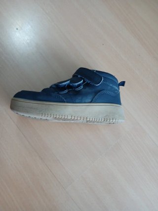 Botas niño talla 24