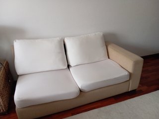 2mesillas noche, 1sofá de 2 plazas, un mueble aux.
