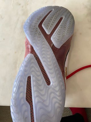Nike LeBron 23 Talla 48.5 Usadas 2 Veces