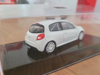 Ixo Clio R3 1:43 Rally