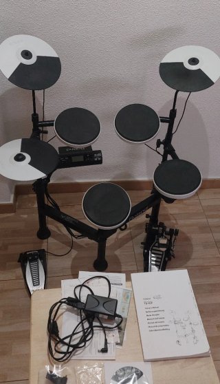 Batería plegable Roland V-Drums Portable TD-4KP