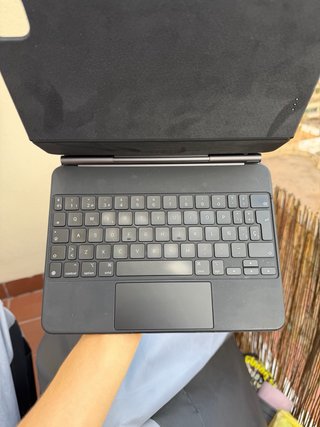 Magic Keyboard iPad 11