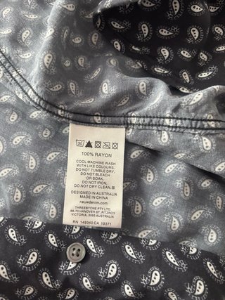 Camisa Neuw Talla S Estampada
