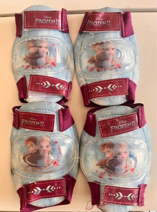 Patines en línea rosas y morados talla 28-30