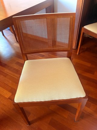 Mesa comedor madera maciza.  8personas + 6 sillas