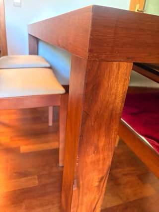 Mesa comedor madera maciza.  8personas + 6 sillas