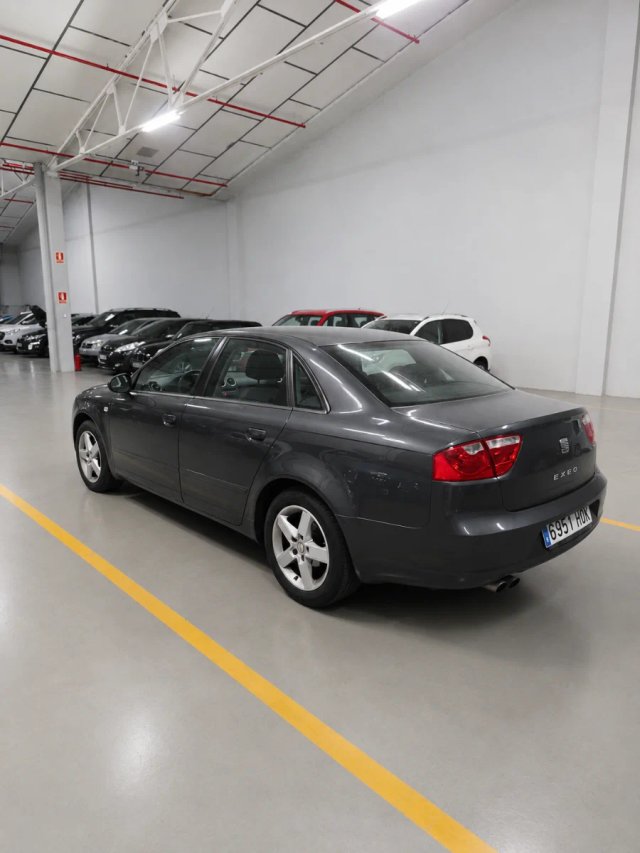 SEAT Exeo 2011