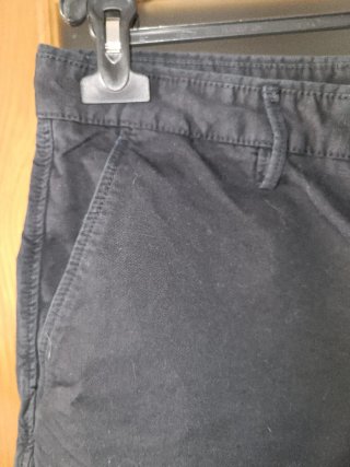 Bermuda Massimo Dutti Negra