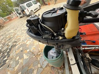 Motor fueraborda Yamaha 4 CV 4 tiempos