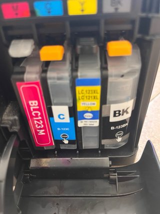 Impresora Brother DCP-J132W
