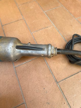 Amoladora radial eléctrica