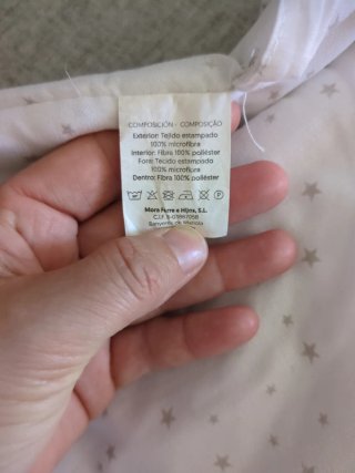Protector de cuna