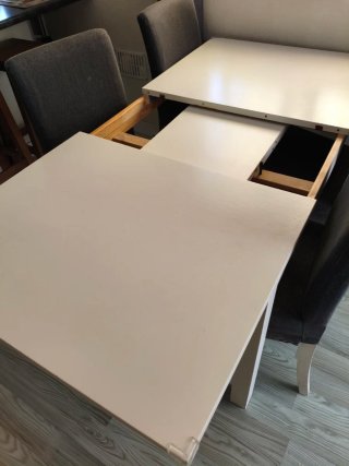 Mesa Ikea extensible y 6 Sillas Comedor
