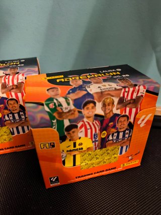 Adrenalyn La Liga 25-26 Caja 1ª Edición