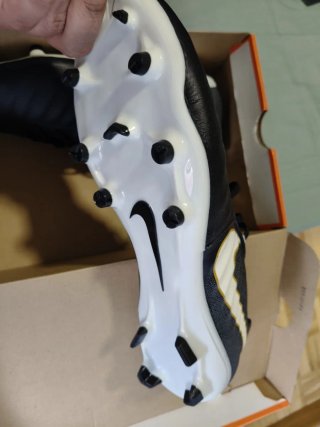 Botines de fútbol Nike Negro/Blanco