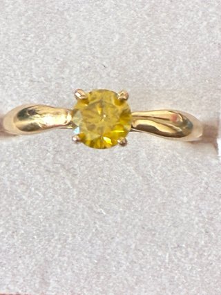 Anillo Oro 18k Diamante Amarillo 0.80 Ct