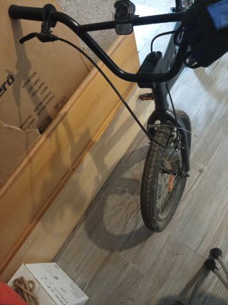 Bicicleta BMX en buen estado