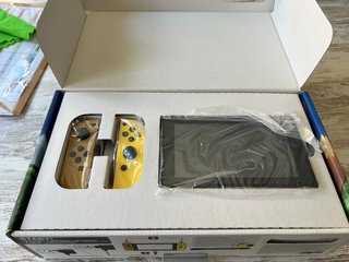 Nintendo Switch Edizione Pokémon Let's Go Eevee