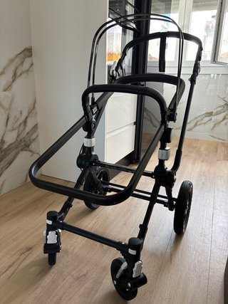Passeggino per bambini grigio