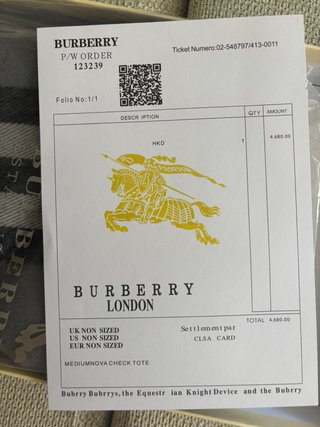 Bufanda Burberry Beige